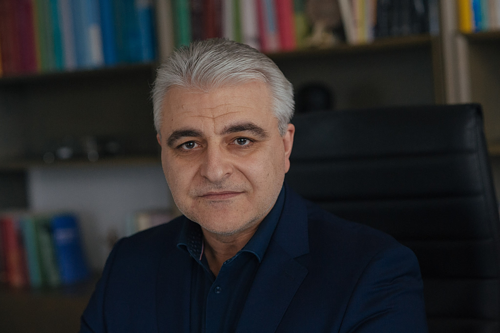 Νεκτάριος Ταβερναράκης: «Η επιστήμη είναι στοιχείο κυριαρχίας και ανθεκτικότητας»
