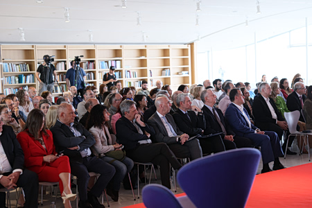 B/innovate: Πολιτικοί, επιχειρηματίες και ακαδημαϊκοί χειροκροτούν τη νέα γενιά της καινοτομίας