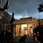 Εκλογές: Πώς «διαβάζει» το Μαξίμου τη δυναμική Τσίπρα-Καρυστιανού, η σφήνα Σαμαρά