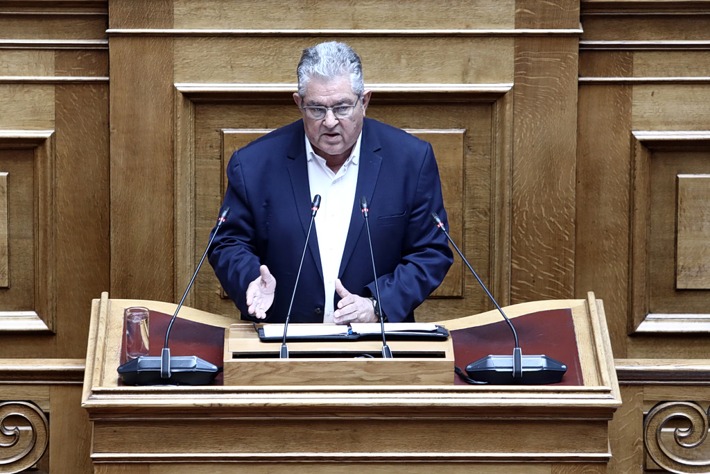 Βουλή: «Πυρά» Κουτσούμπα – «Προκαλεί αποστροφή το πολιτικό σουλάτσο»