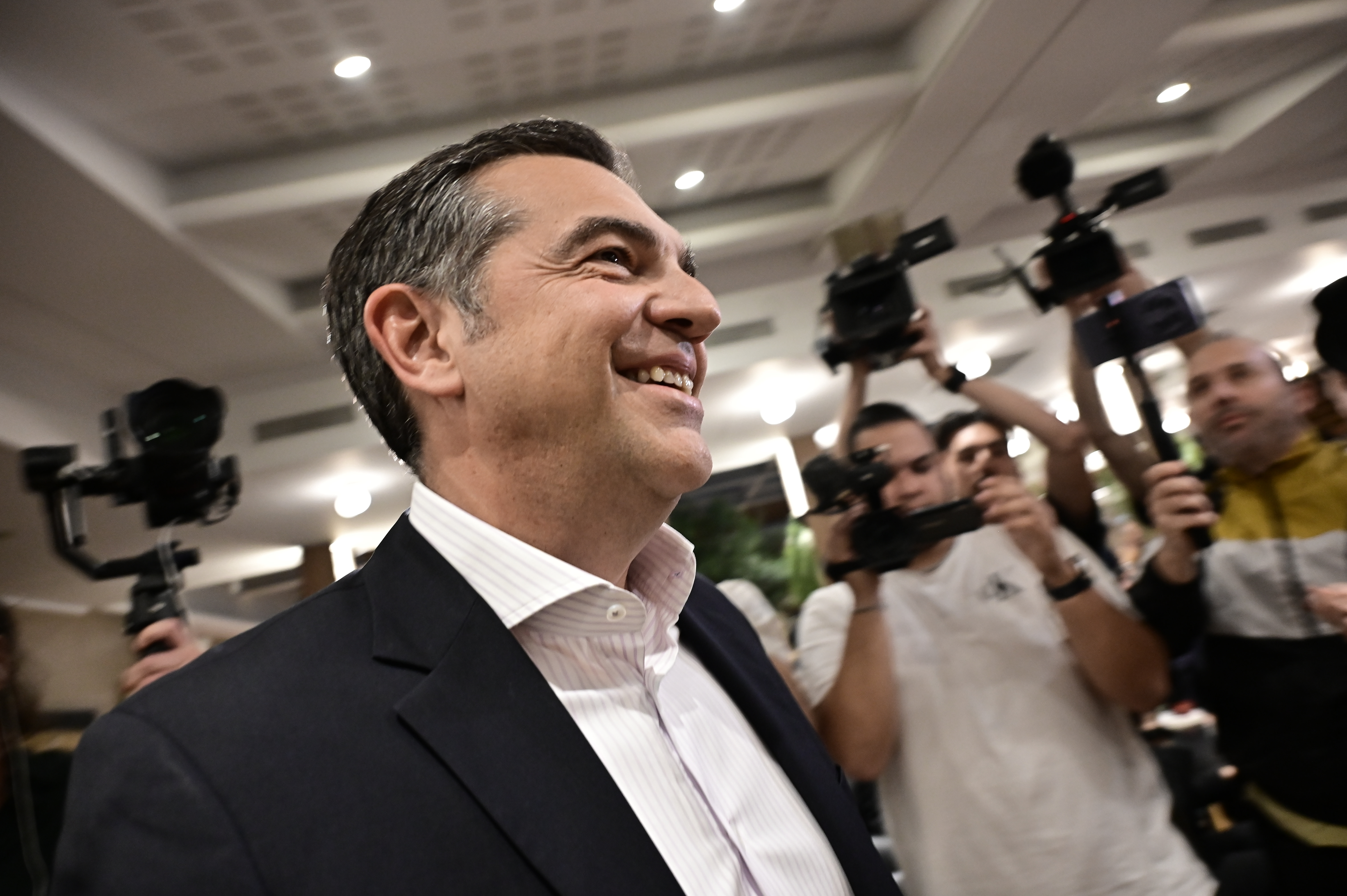 Ετσι θα βγει μπροστά ο Τσίπρας – Πώς θα «κάψει» ΣΥΡΙΖΑ και Νέα Αριστερά