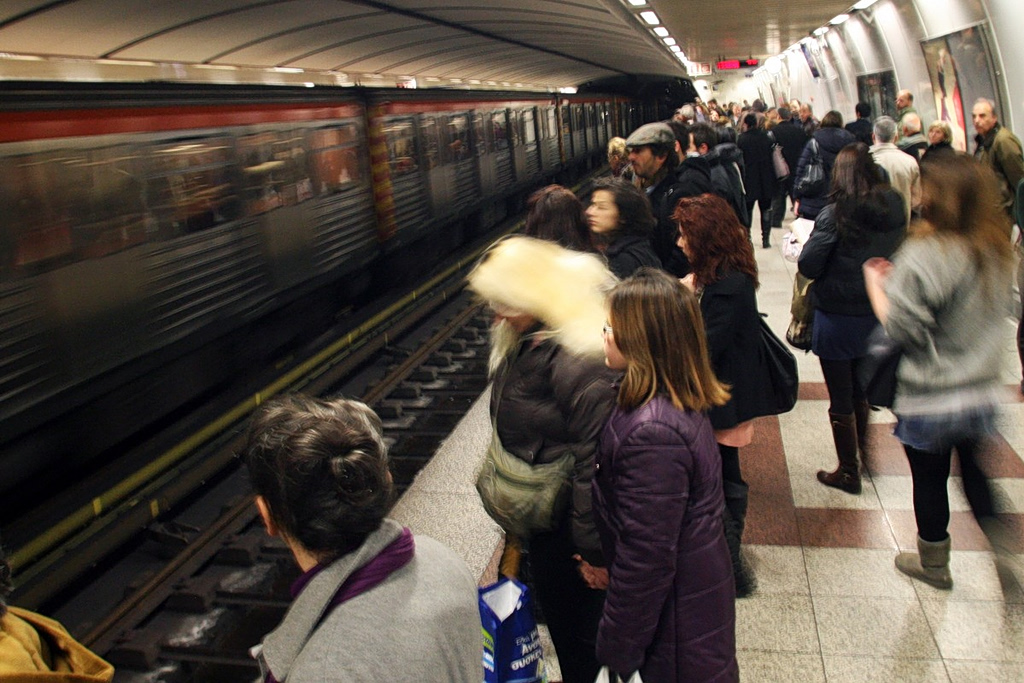 Μπες στις συγκοινωνίες πριν μιλήσεις για αυτές