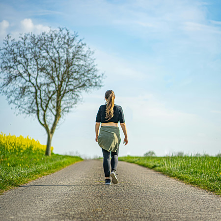 “6-6-6 Walking Challenge”: Η νέα τάση στο fitness που θα «θωρακίσει» την καρδιά σας