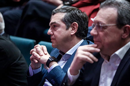 ΣΥΡΙΖΑ: Ερχεται ντόμινο αποχωρήσεων; Στρώνει χαλί στον Τσίπρα η παραίτηση Καλπάκη