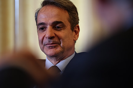 Μητσοτάκης στους FT: Το μήνυμα για το Ορμούζ, οι «ASPIDES» και το αγκάθι του χρέους