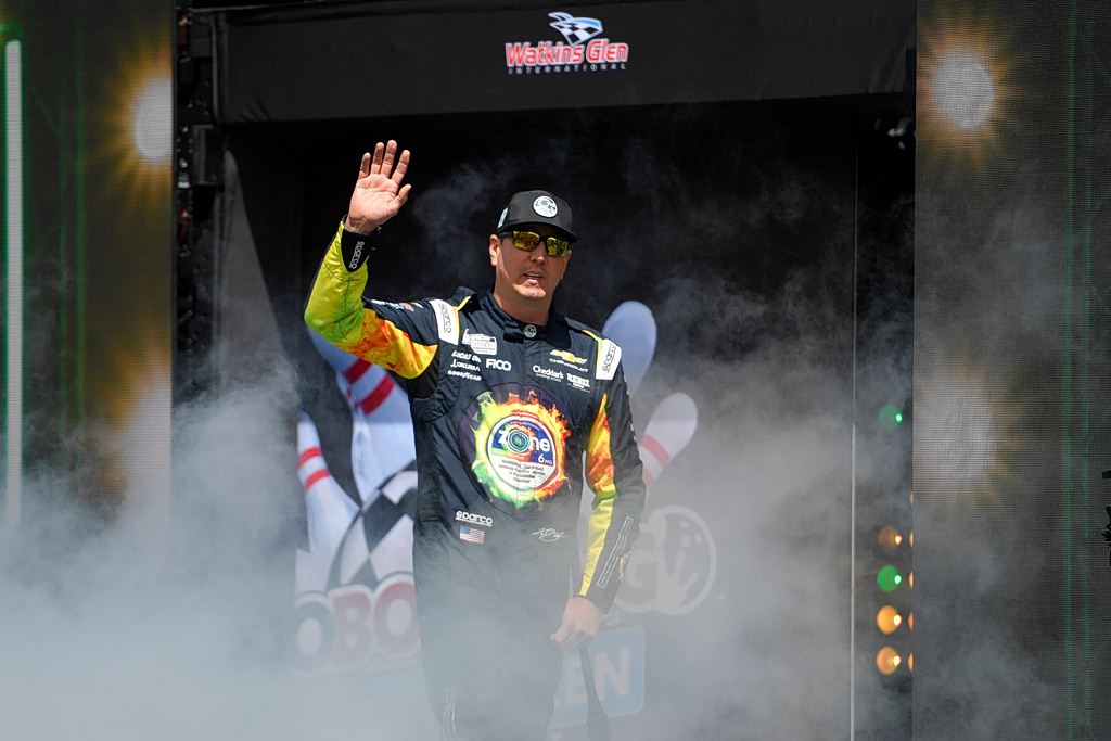 Πέθανε ξαφνικά στα 41 του ο πρωταθλητής του Nascar, Κάιλ Μπους