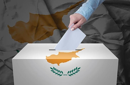 Γιάννος Κατσουρίδης: «Στην Κύπρο, το πολιτικό σύστημα απογοήτευσε την κοινωνία» – Γιατί κερδίζουν τα νέα κόμματα