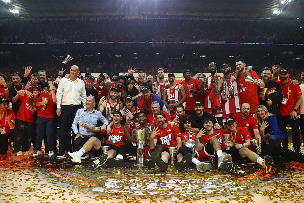 Ολυμπιακός: Η απονομή της EuroLeague στους ερυθρόλευκους