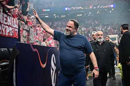Τα συγχαρητήρια του Βαγγέλη Μαρινάκη και της ΠΑΕ Ολυμπιακός για την Euroleague