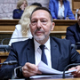 Κλείδωσε η τρίτη θητεία του Στουρνάρα στην ΤτΕ – Παρών από ΠαΣοΚ-ΣΥΡΙΖΑ, καταψήφισαν τα άλλα κόμματα