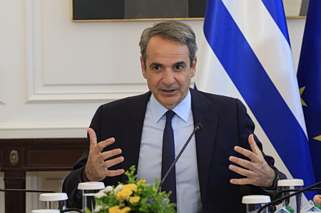 Μητσοτάκης στο υπουργικό: Αιχμές για Τσίπρα – ΠαΣοΚ, τι είπε για diesel