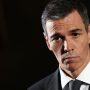 Ισπανία: Σκάνδαλα και έφοδοι της αστυνομίας πιέζουν την κυβέρνηση Σάντσεθ για εκλογές