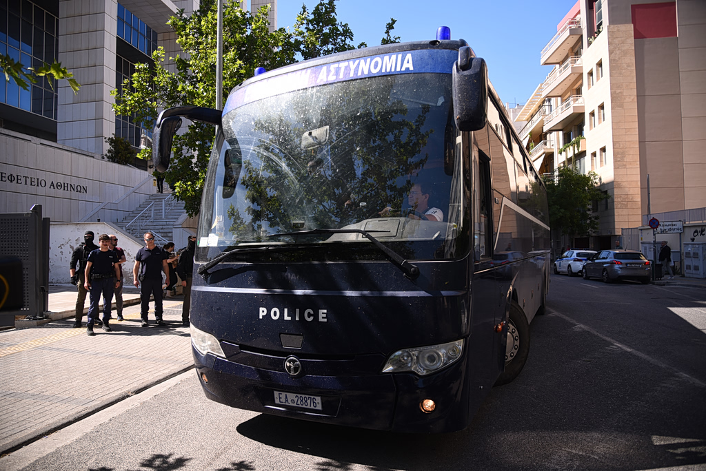 ΟΠΕΚΕΠΕ: Στην Αθήνα οι συλληφθέντες από Βόρεια Ελλάδα για τις νέες «μαϊμού» επιδοτήσεις