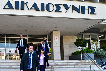 ΟΠΕΚΕΠΕ: Λάδι στη φωτιά της διαμάχης κυβέρνησης – Κοβέσι ρίχνει η έκθεση Τυχεροπούλου