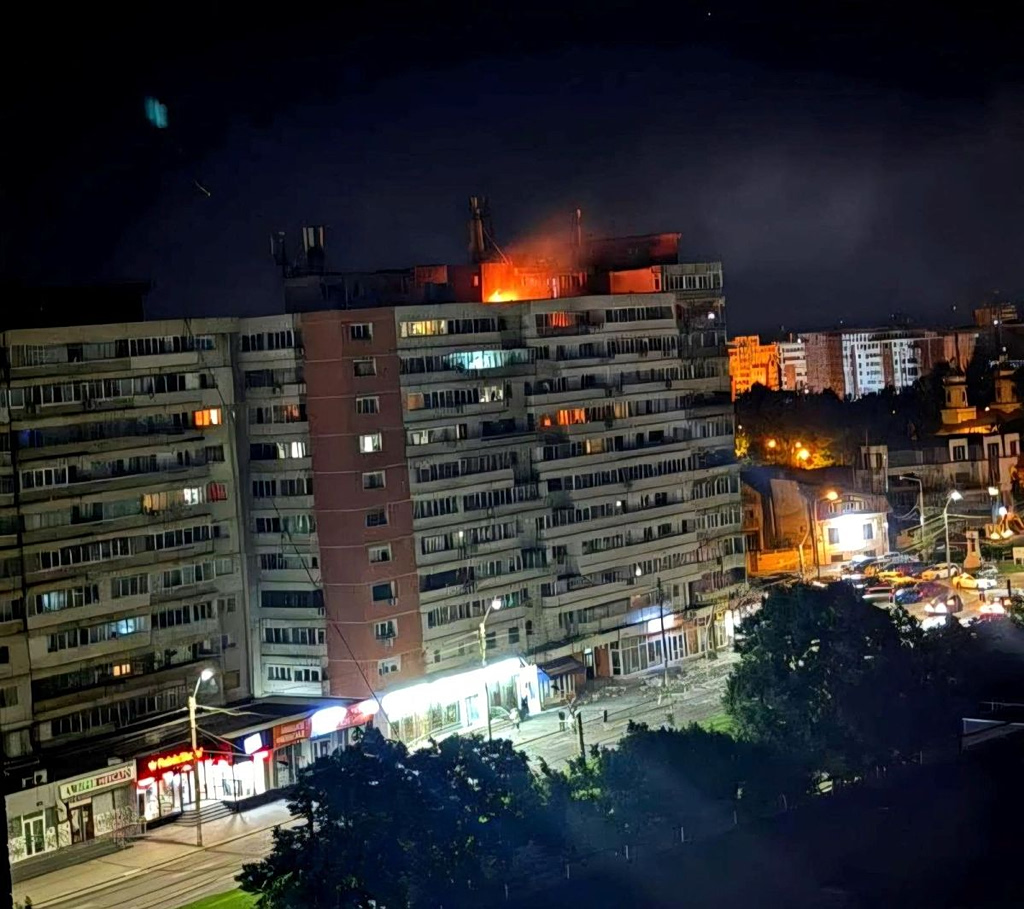 Έντονες αντιδράσεις από Ευρώπη, ΝΑΤΟ για το πλήγμα με drone σε κτίριο στη Ρουμανία