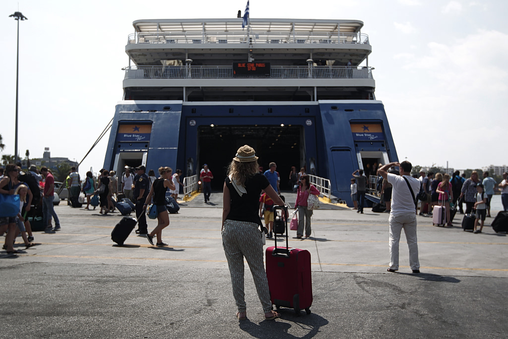 Νέα απάτη με το πρόγραμμα Κοινωνικού Τουρισμού – «Καμπανάκι» από ΔΥΠΑ