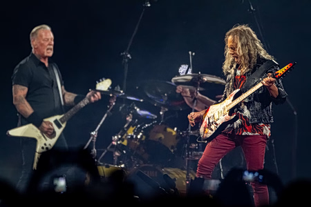Μόνο Metallica: Πώς νίκησαν τους Iron Maiden στη μάχη των σεισμογράφων του Αστεροσκοπείου
