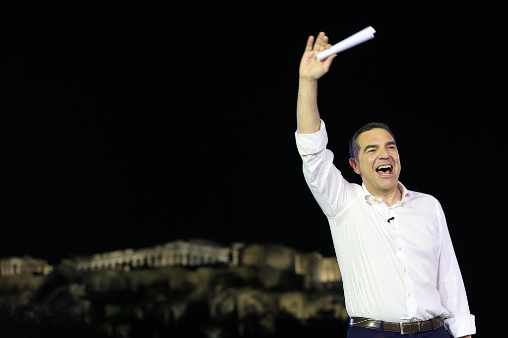 Με υπογραφή από την Εκκλησία ο Τσίπρας