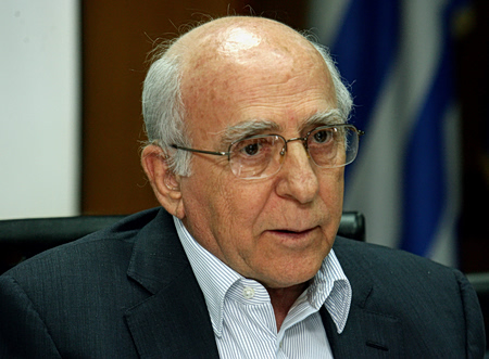 Το «αντίο» του πολιτικού κόσμου στον Γιώργο Σουφλιά