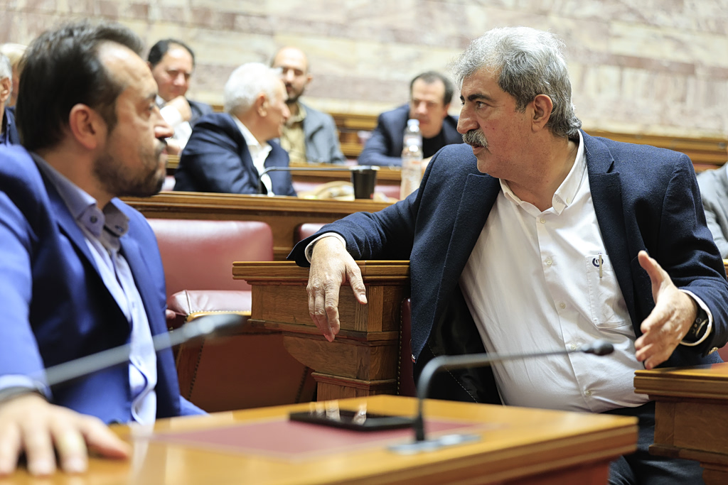Μετωπική Πολάκη-Παππά κατά Φάμελλου: «Η αδράνεια οδηγεί στη διάλυση»