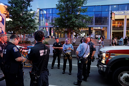 Νέα Υόρκη: Επίθεση με μαχαίρι στο Penn Station – 5 τραυματίες