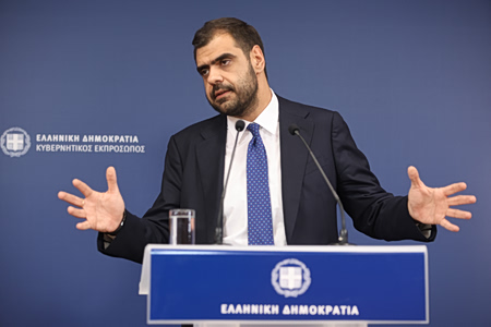 Μαρινάκης – υποκλοπές: Ξανά χωρίς πειστικές απαντήσεις στις αποκαλύψεις του Βήματος