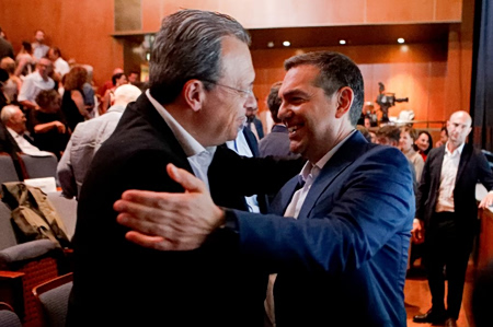 Ο ΣΥΡΙΖΑ εαυτόν σωθήτω: Πόσοι και ποιοι «λοξοκοιτάζουν» προς την ΕΛ.Α.Σ.