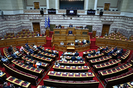 Συνταγματική Αναθεώρηση: Αυτά είναι τα μέλη της διακομματικής επιτροπής – Οι ενστάσεις