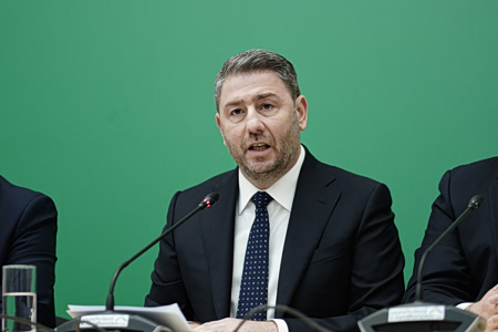 ΠαΣοΚ: Πώς βλέπει η Χαριλάου Τρικούπη την επίθεση Μητσοτάκη