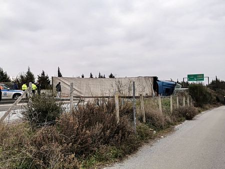 Εγνατία Οδός: Τροχαίο με νταλίκα στα διόδια Δροσοχωρίου – Κλειστό ρεύμα προς Θεσσαλονίκη