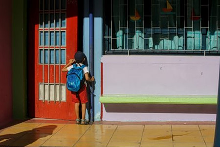 «Αυλαία» σήμερα για τη σχολική χρονιά σε νηπιαγωγεία και δημοτικά