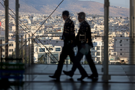 Ελβετικό φράγκο: Παράταση στη ρύθμιση των δανείων – Η ανακοίνωση Πιερρακάκη