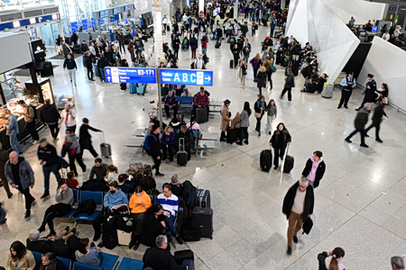 Πτήσεις: Οι 10 αλλαγές – Τα κρυφά σημεία για αποζημιώσεις έως 400%, η παγίδα του No-Show