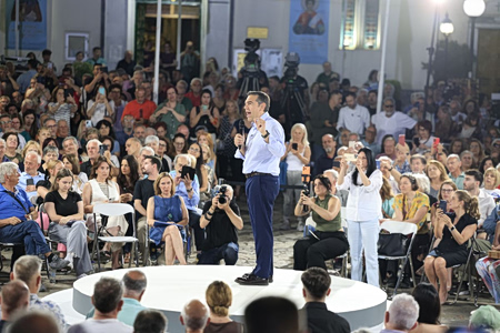 Τσίπρας: «Το δίλημμα είναι στασιμότητα ή πρόοδος, διαφθορά ή εντιμότητα»