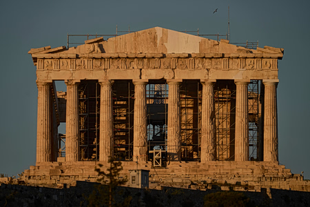 5 το πρωί: ΙΑΕΑ στα πυρηνικά του Ιράν – Δημογραφικό σοκ στην Ελλάδα – Ορόσημο για Ακρόπολη