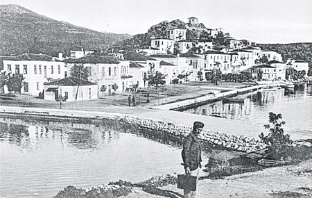 Σχολείο πρωί – απόγευμα και δάσκαλοι με βέργες