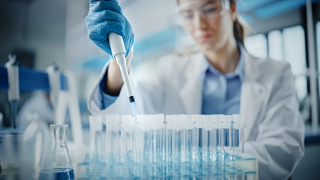 HRD testing: Μια κρίσιμη μεταρρύθμιση που κινδυνεύει να μείνει ανενεργή λόγω ελλιπούς νομοθετικής διατύπωσης