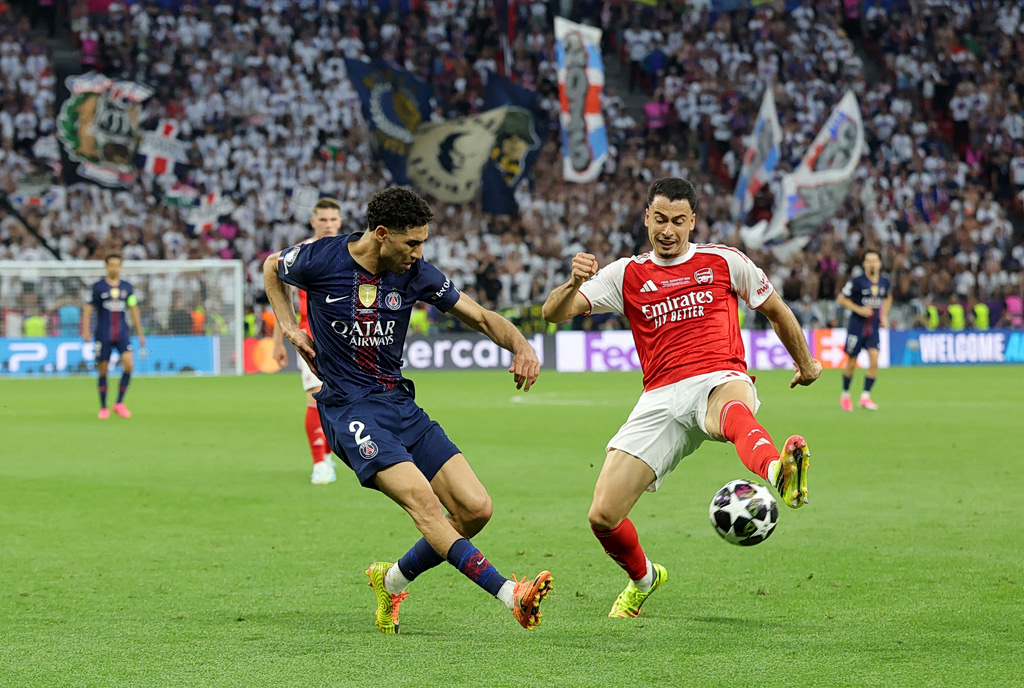 Champions League, υπόθεση για λίγους
