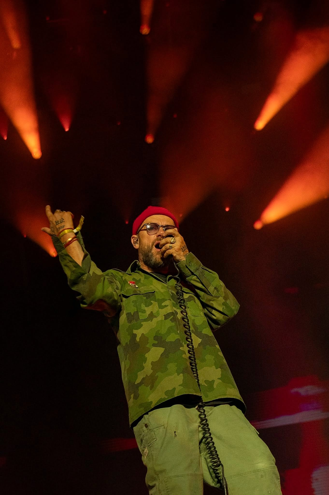 Συναυλία Gorillaz: Ένα άψογο θέαμα που έμεινε (λίγο) μακριά από την καρδιά μας