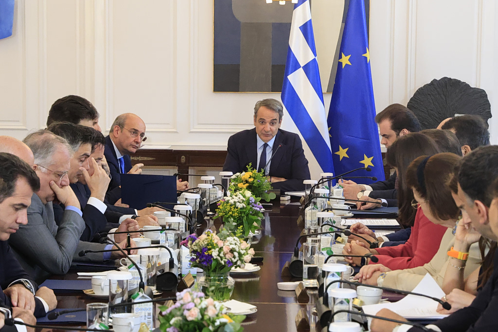 Το Υπουργικό Συμβούλιο αποφασίζει για τις νέες ηγεσίες Άρειου Πάγου και Νομικού Συμβούλιο του Κράτους