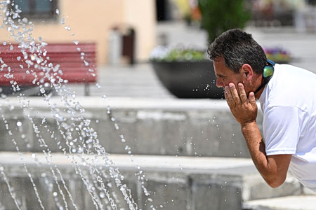 ΠΟΥ: Ο καύσωνας δοκιμάζει την Ευρώπη – Έκτακτη σύσκεψη μετά τους εκατοντάδες θανάτους