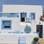 Μια βόλτα στη Λέρο για λουκουμάδες και πατσαβουρόπιτα