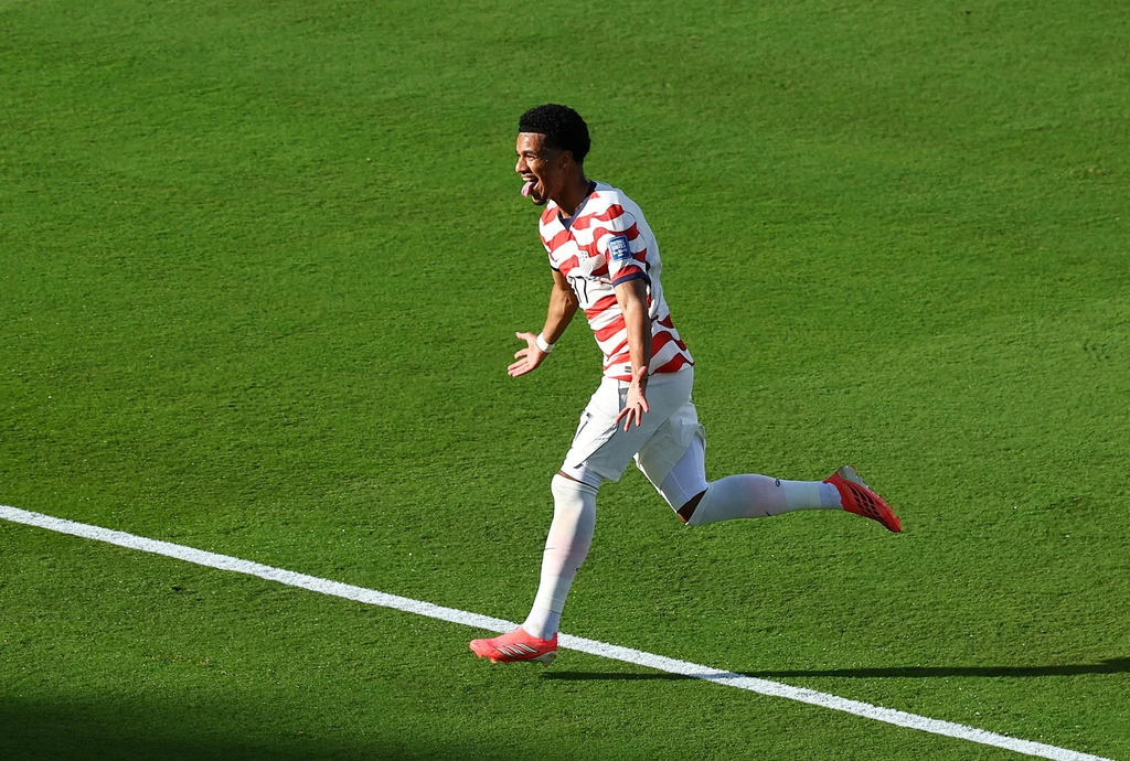 Μουντιάλ 2026, ΗΠΑ – Βοσνία 2-0: Πρόκριση και με δέκα παίκτες για τους Αμερικανους