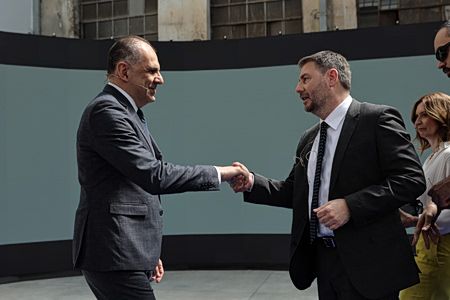 ΠαΣοΚ: Τι θα συζητήσει ο Ανδρουλάκης με Δένδια και Γεραπετρίτη