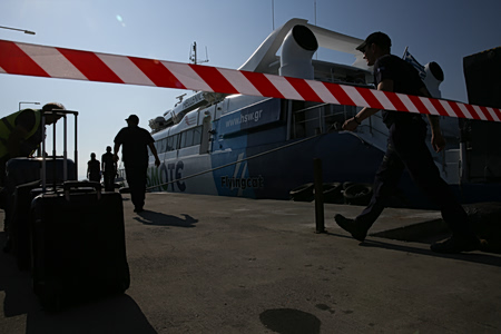 Απεργία στο λιμάνι της Ραφήνας: Ακυρώσεις και μεταφορές με τα δρομολόγια των πλοίων