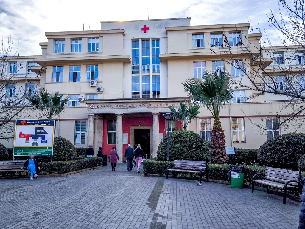 Χαλάνδρι: 17χρονος έπεσε από μπαλκόνι ξενοδοχείου