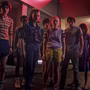 Η ψυχολογία του binge-watching – Τι συμβαίνει όταν παρακολουθούμε ασταμάτητα σειρές