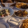 Στην Καρίτσα των Αγράφων, η ταβέρνα Δόλοπες μαγειρεύει μόνο ό,τι παράγει