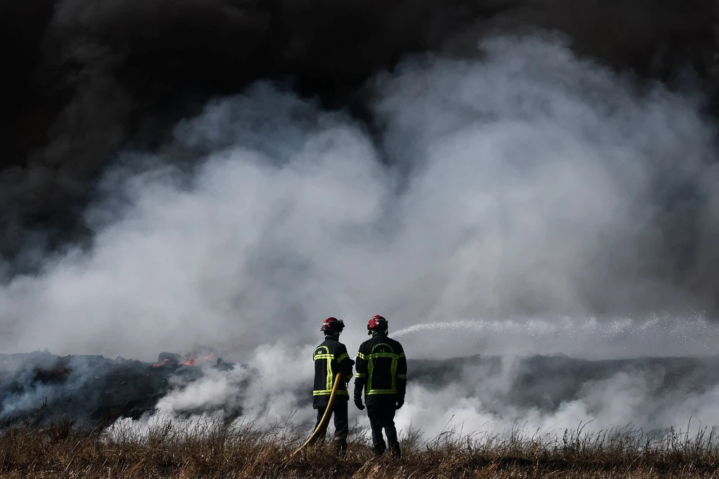 Πύρινος κλοιός στη νότια Ευρώπη: Μεγάλες φωτιές σε Γαλλία, Ισπανία και Πορτογαλία εν μέσω καύσωνα