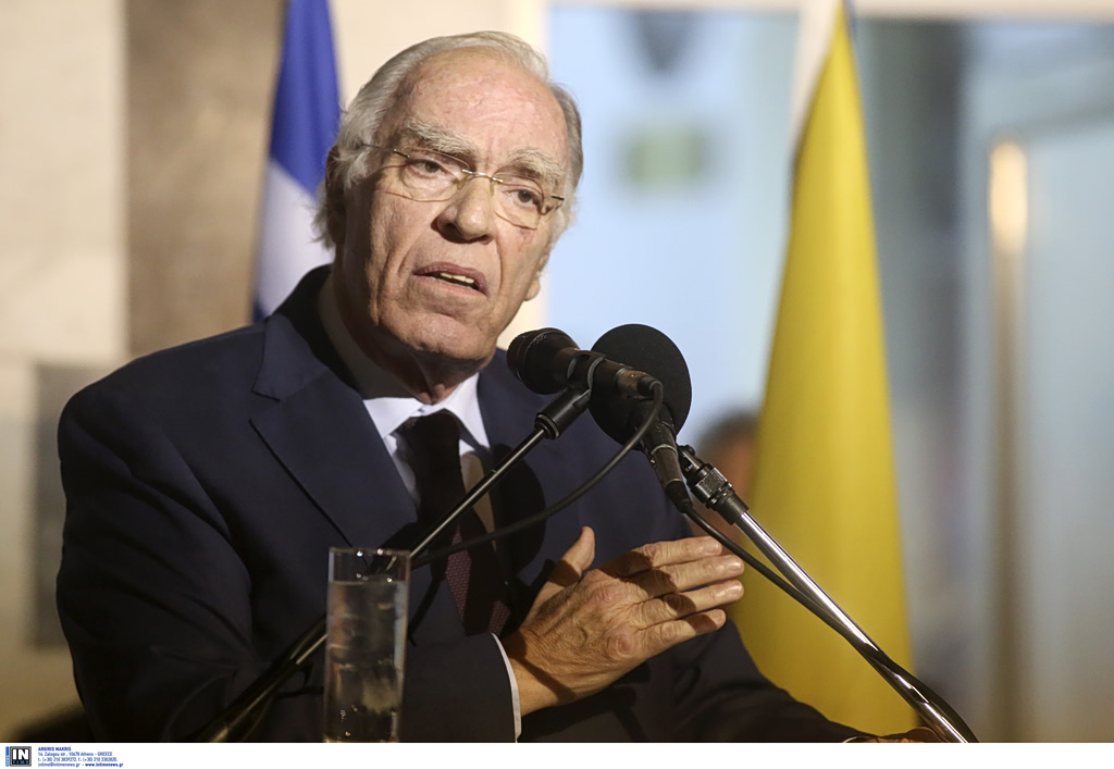 Για τον Βασίλη Λεβέντη